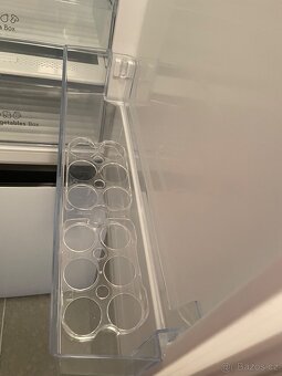 Lednička s mrazničkou Hisense - 7