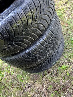 Celorocni kola Hyundai I20 i25 185/60 R15 ET47
- 7
