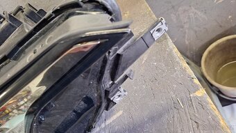 ve tiguan novy svetla leve prave - 7