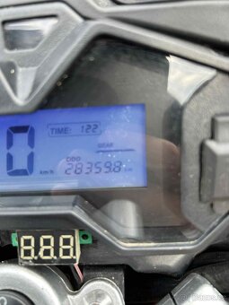 Yuki XTRi 125 - 7