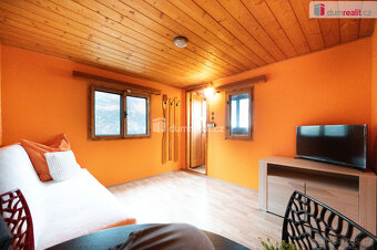 K prodeji, chata s terasou a krásným výhledem, vl. vrtem s p - 7