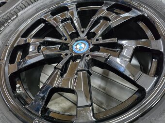 Originální zimní alu kola BMW iX3 r19 - 7