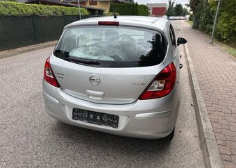 Opel Corsa 1,2i Nová STK klima zimáky benzín - 7