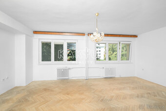 Prodej bytu v osobním vlastnictví 2+1 (58 m²), balkón, ulice - 7