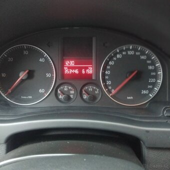 Prodám golf MK5 plus 1.9 tdi - 7