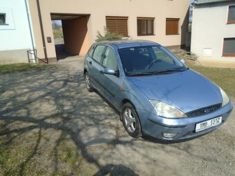 FOCUS1.6i.74kw,152000km,serv.kniha,r.v.2004,autom.klima - 7