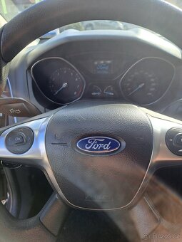 Ford Focus combi 1.6 Ti-VCT 92kW serviska - 7