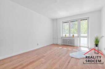 Pronájem bytu v os. vlast. o velikosti 3+1+lodžie/66m2 na ul - 7