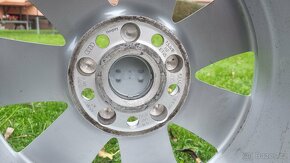 Originál alu disky Audi 5x112 7,5Jx16 ET45 - 7