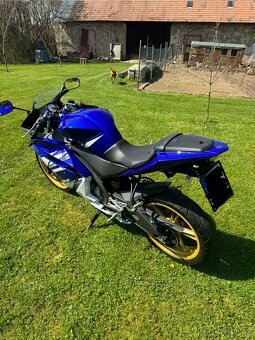 Yamaha yzf- r125 - 7