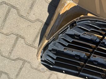 Maska Gril Mercedes V - 7