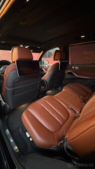 BMW X7 M50d xDrive,M paket,ČR,DPH,7míst,VÝBAVA - 7