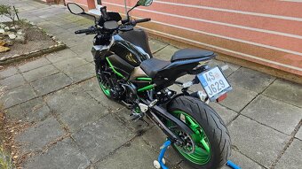 Kawasaki z900 my23 - 7