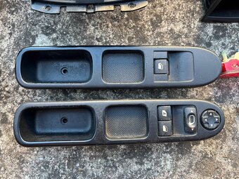 Dily z vozu Peugeot 207 (2006-2012) - 7