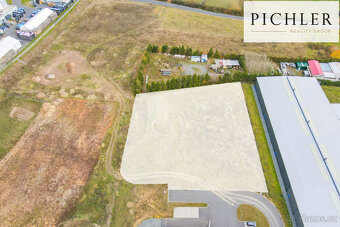 Pronájem komerčního pozemku 4866 m² - 7