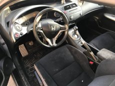 Honda Civic 2,2i-CTDI 103kW 2007 6kvalt, FK3 DÍLY - 7