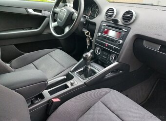 Audi A3 Sportback,1.9TDI, Facelift,R17,Dig.klima,NováTK - 7