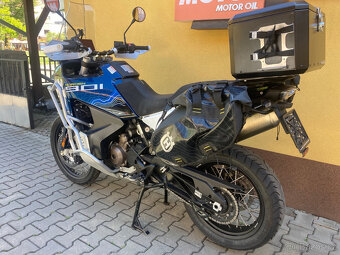 Husqvarna Norden 901 Expedition - 7