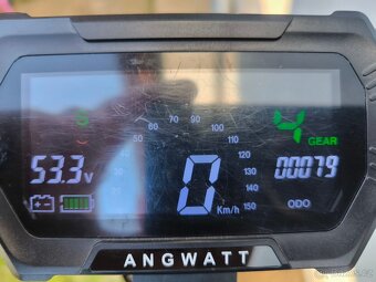 Elektrokoloběžka Angwatt CS1 pouze 79km najeto - 7