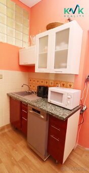 Prodej bytu 3+1, 94 m², mezonet, 2x mansarda, OV, Karlovy Va - 7