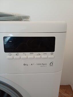 Pračka Whirlpool slim na 6kg - 7