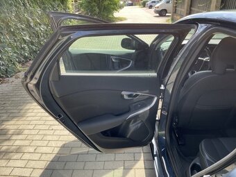 Volvo V40 D2 AUTOMAT 2.0 diesel - 7