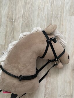 Hobby horse larden - 7