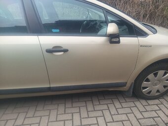 Citroen C4 1.4 16v - 7