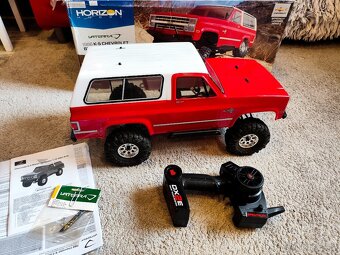 RC Auto Terra Chevrolet K-5 Blazer, PC 14500kč - plně funkčn - 7