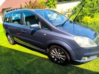 ZAFIRA B 1,9 TDCI - 7