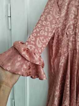 Dámské letní růžové tygrované šaty Boho Queen Bee Asos - 7