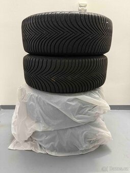 BMW 5er 17" Alu sada kol  5x112 G30 G31 Zimní Michelin - 7