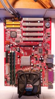 Legendární základní desku MSI KT6V s procesorem a 1GB RAM. - 7