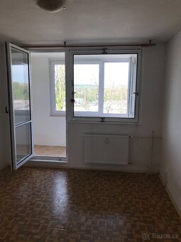 10í9 m2, 4+1, 3 lodžie, 2 x wc, osobní vlastnictví - 7
