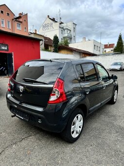 Dacia Sandero, 1.6 64KW KLIMA Ojeté, 4/2010, 215 100 km 39 9 - 7
