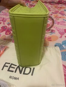 Neon kabelka Fendi - 7
