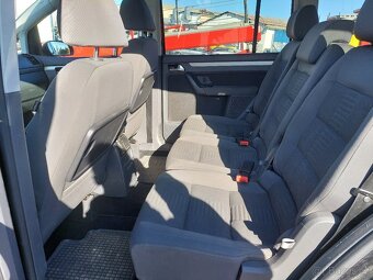 Náhradní díly VW Touran 1T2 motor 1.9 tdi BLS - 7