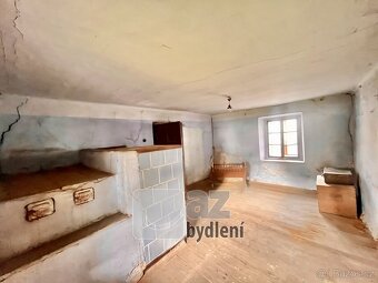 Stylový statek s uzavřeným dvorem a velkými přilehlými pozem - 7