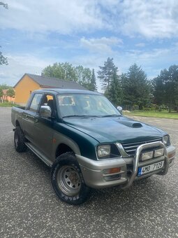 Mitsubishi l200 - 7