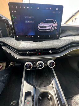 ✅SKODA SUPERB 4 2.0tdi DSG len 8500km - 7