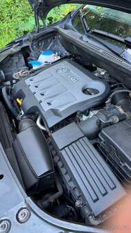 VW TOURAN 2.0 TDi 103 kw - 7