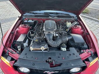 Mustang 4.6 V8 manual - 7
