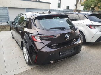 Toyota Corolla 1.8i Hybrid - 7