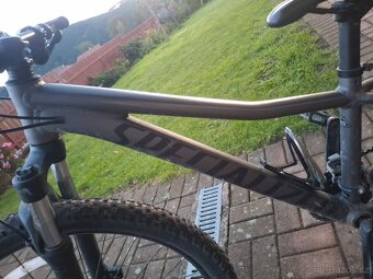 Specialized rockhopper - 7