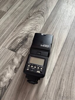 Canon RP + Canon 50mm 1.8 - 7