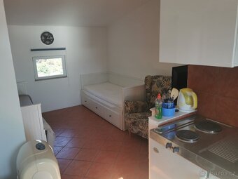 Chorvátsko apartmánový dom so 6 apartmánmi. - 7