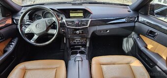 Mercedes-Benz E 350 V6 - 7