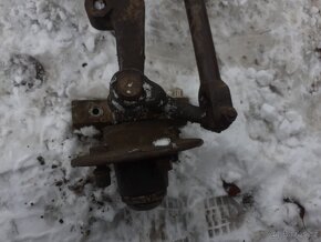 Prodám přední nápravu a díly Zetor 15 - 7