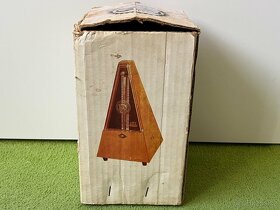 Mechanický metronom vyrobený v NDR - 7