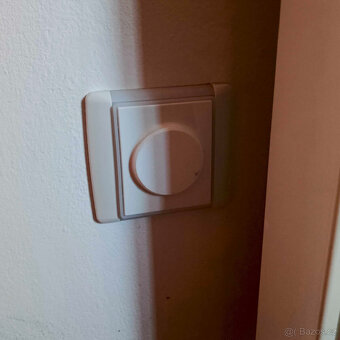 KRYTKA ZÁSUVKY - VLASTNÍ LOGO - 7